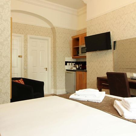 فندق دبلنفي  Latchfords Townhouse المظهر الخارجي الصورة